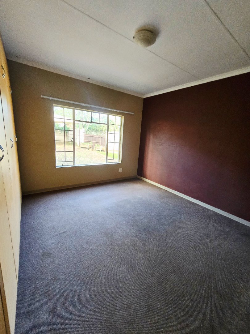 5 Bedroom Property for Sale in Flamwood North West